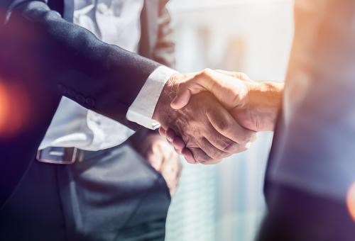 Cassa Centrale Banca e Assicura siglano l’accordo di partnership nella bancassicurazione con R+V Versicherung e Gruppo Assimoco